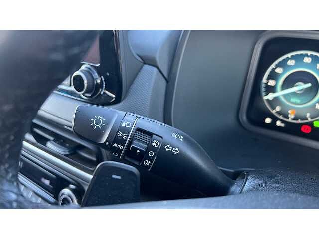 Hyundai KONA 1.6 GDi Hybrid Premium 5dr DCT RED