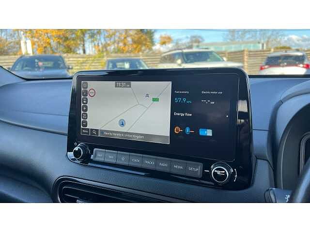 Hyundai KONA 1.6 GDi Hybrid Premium 5dr DCT RED