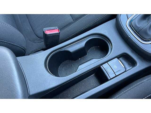 Hyundai KONA 1.6 GDi Hybrid Premium 5dr DCT RED