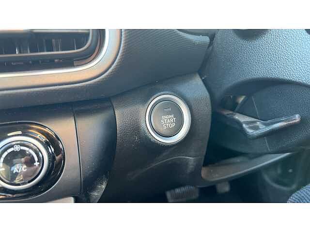 Hyundai KONA 1.6 GDi Hybrid Premium 5dr DCT RED