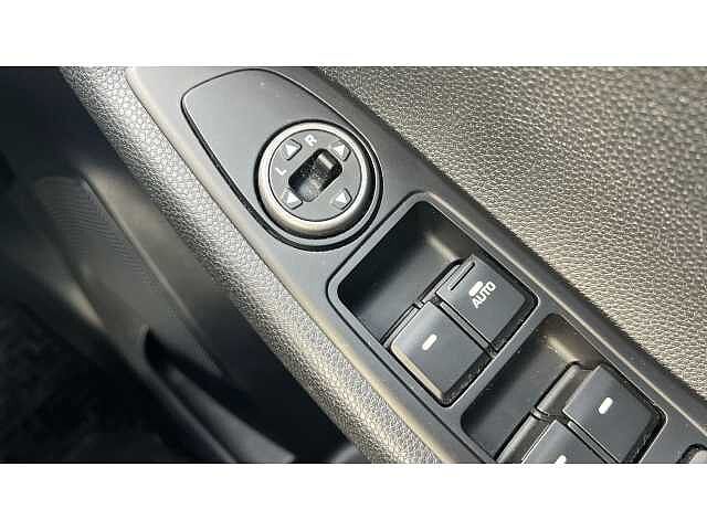 Hyundai I20 1.2 MPi Play 5dr Clean Slate