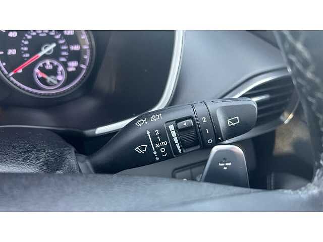 Hyundai Santa Fe SANTA FE 1.6 TGDi Hybrid Premium 5dr Auto