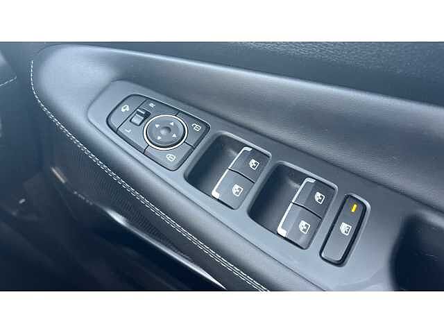 Hyundai Santa Fe SANTA FE 1.6 TGDi Hybrid Premium 5dr Auto