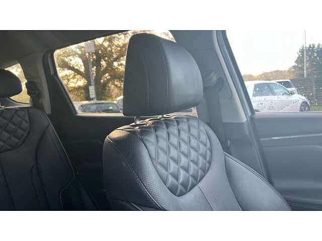 Hyundai Santa Fe SANTA FE 1.6 TGDi Hybrid Premium 5dr Auto