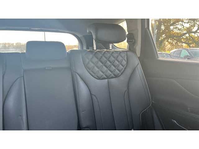 Hyundai Santa Fe SANTA FE 1.6 TGDi Hybrid Premium 5dr Auto