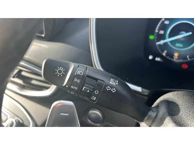Hyundai Santa Fe SANTA FE 1.6 TGDi Hybrid Ultimate 5dr 4WD Auto