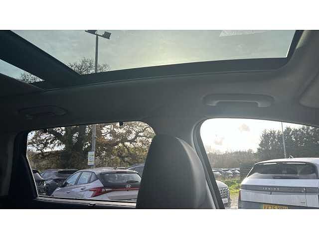 Hyundai Santa Fe SANTA FE 1.6 TGDi Hybrid Ultimate 5dr 4WD Auto