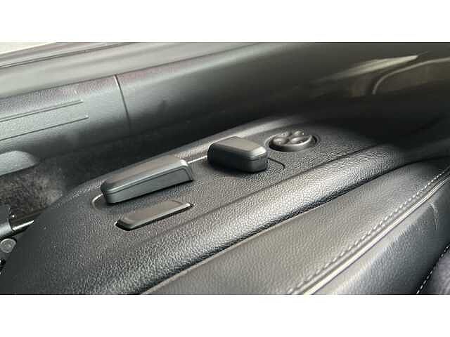 Hyundai Santa Fe SANTA FE 1.6 TGDi Hybrid Ultimate 5dr 4WD Auto