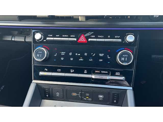 Hyundai SANTA FE SANTA FE 1.6 TGDi Plug-in Hybrid Calligraphy 5dr 4WD Auto ORANGE