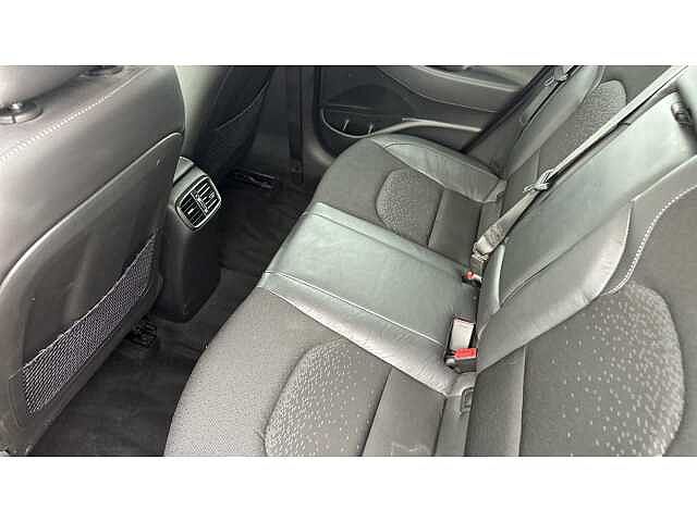 Hyundai i30 I30 1.4T GDI Premium 5dr