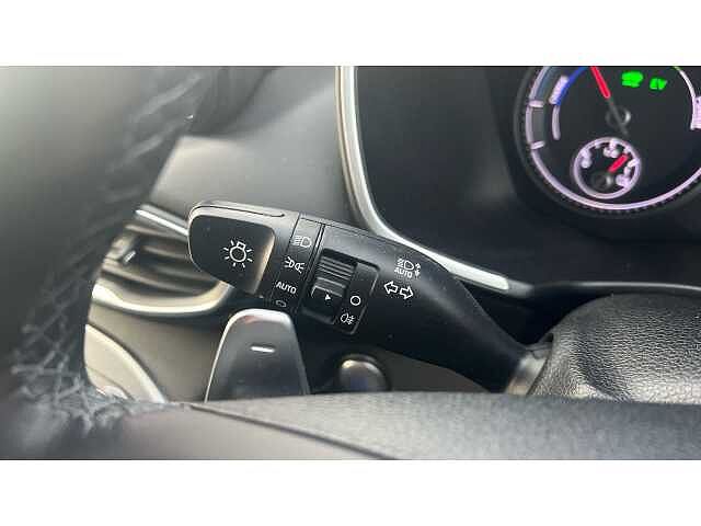 Hyundai Santa Fe SANTA FE 1.6 TGDi Hybrid Premium 5dr Auto