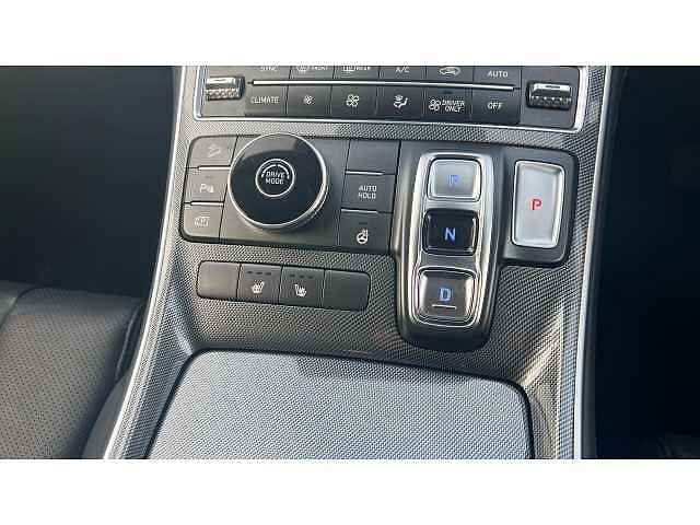 Hyundai Santa Fe SANTA FE 1.6 TGDi Hybrid Premium 5dr Auto