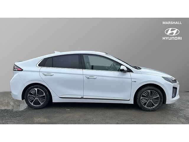 Hyundai Ioniq IONIQ 1.6 GDi Plug-in Hybrid Premium SE 5dr DCT