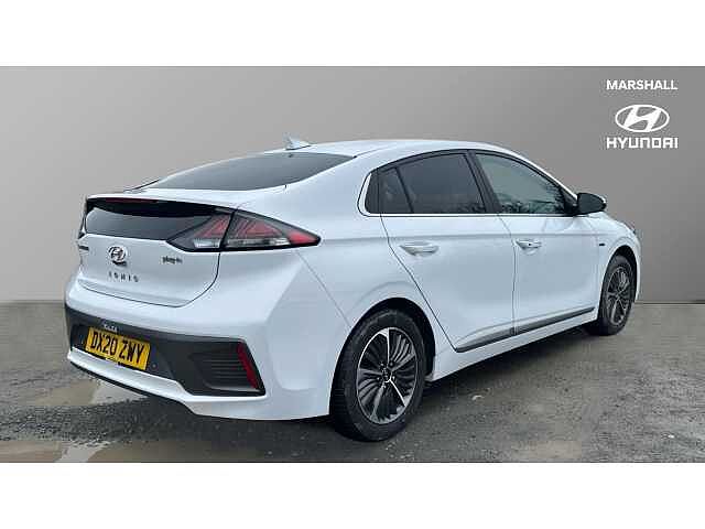 Hyundai Ioniq IONIQ 1.6 GDi Plug-in Hybrid Premium SE 5dr DCT