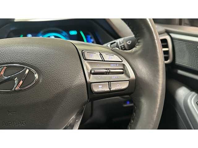 Hyundai Ioniq IONIQ 1.6 GDi Plug-in Hybrid Premium SE 5dr DCT