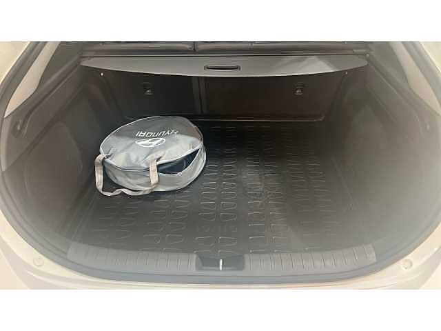 Hyundai Ioniq IONIQ 100kW Premium SE 38kWh 5dr Auto