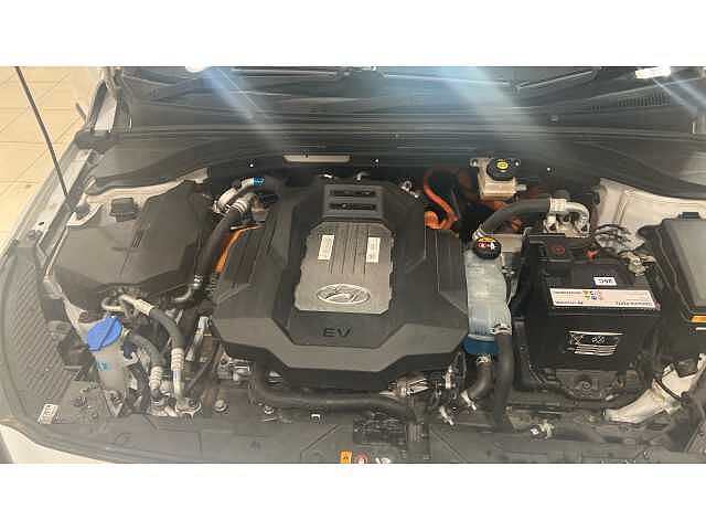 Hyundai Ioniq IONIQ 100kW Premium SE 38kWh 5dr Auto