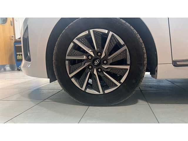 Hyundai Ioniq IONIQ 100kW Premium SE 38kWh 5dr Auto