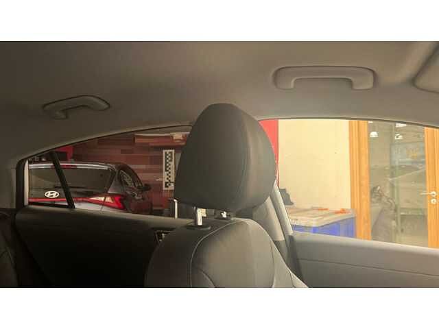 Hyundai Ioniq IONIQ 100kW Premium SE 38kWh 5dr Auto