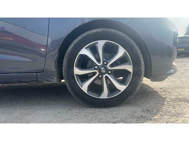 Hyundai i10 I10 1.0 Play 5dr