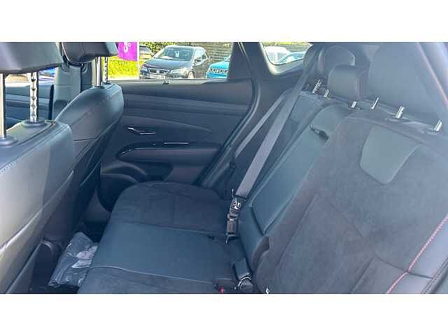 Hyundai TUCSON Tucson 1.6T Hybrid 239ps N Line Edition AU Abyss Black Prl