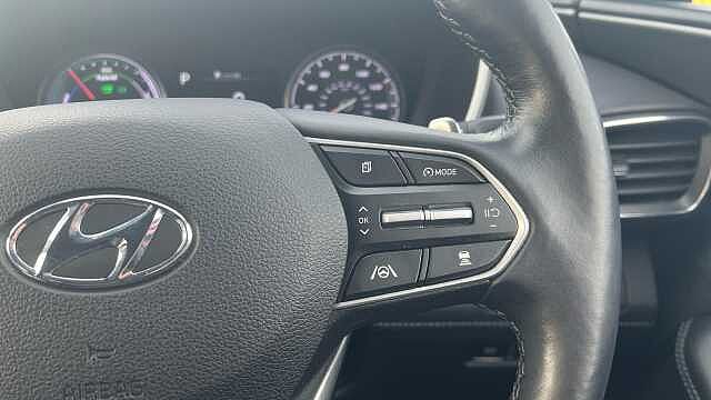 Hyundai Santa Fe SANTA FE 1.6 TGDi Hybrid Premium 5dr Auto