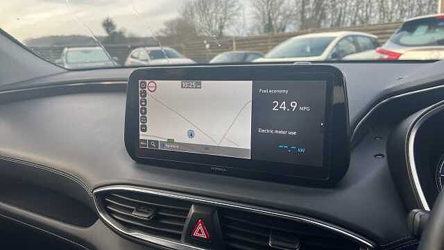 Hyundai Santa Fe SANTA FE 1.6 TGDi Hybrid Premium 5dr Auto