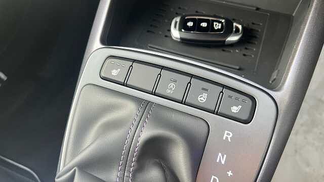 Hyundai I10 i10 5Dr HAT 1.2 MPi 79ps Premium NAV AU Meta Blue