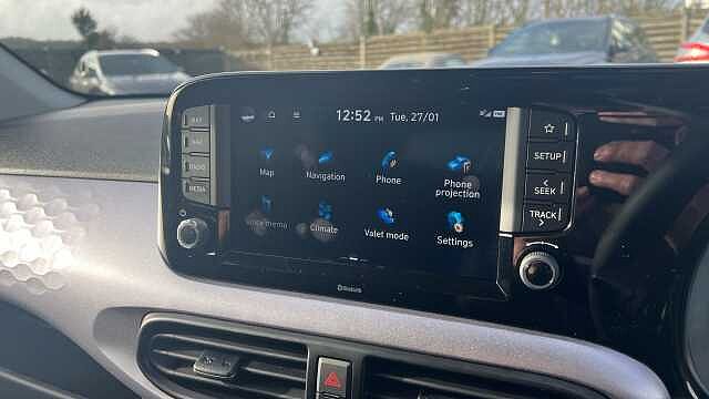 Hyundai I10 i10 5Dr HAT 1.2 MPi 79ps Premium NAV AU Meta Blue