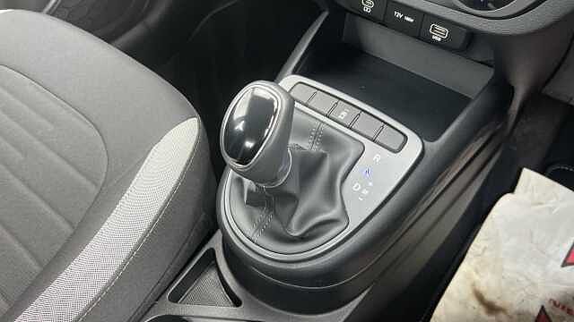 Hyundai I10 I10 1.0 [58] Advance 5dr Auto [Nav] BLACK