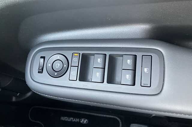 Hyundai SANTA FE PREMIUM Black