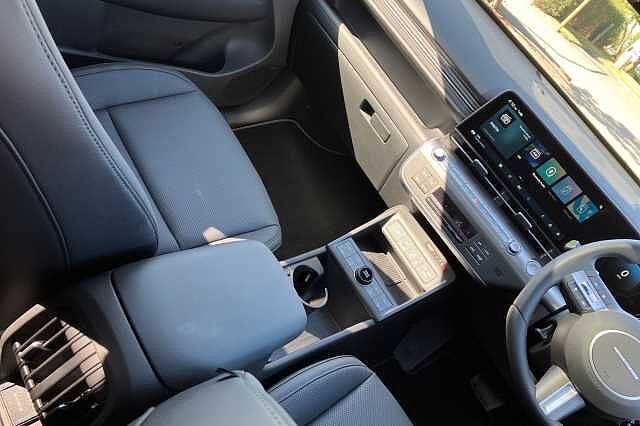 Hyundai KONA ULTIMATE Green