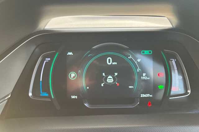 Hyundai IONIQ PREMIUM White