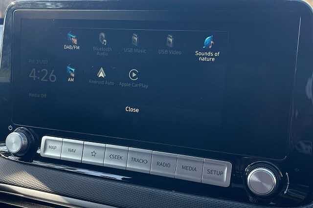 Hyundai KONA ULTIMATE Green