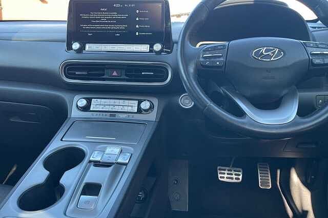 Hyundai KONA ULTIMATE Green