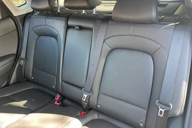 Hyundai KONA ULTIMATE Green