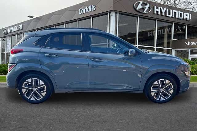 Hyundai KONA ULTIMATE Green