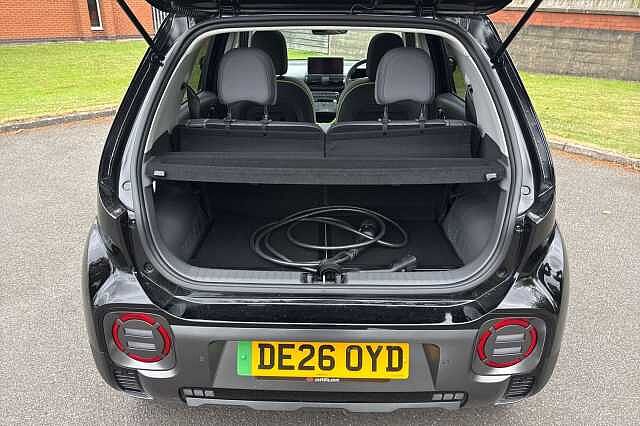 Hyundai INSTER CROSS Black