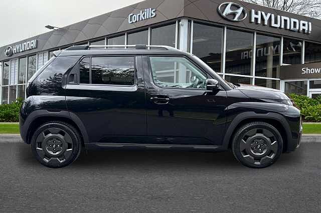 Hyundai INSTER CROSS Black