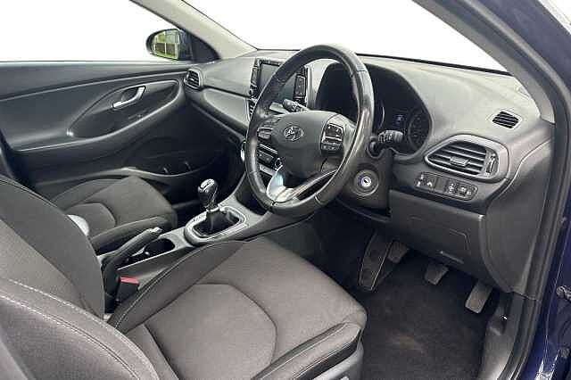 Hyundai i30 T-GDI SE NAV