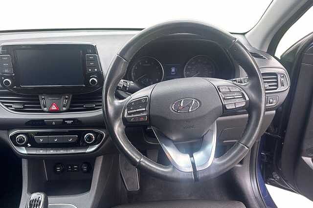 Hyundai i30 T-GDI SE NAV