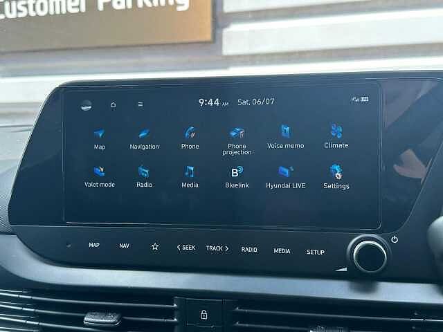 Hyundai BAYON 1.0 T-GDi (100ps) Premium 48 Volt MHEV DCT Red