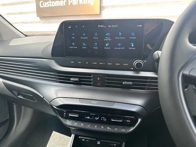 Hyundai BAYON 1.0 T-GDi (100ps) Premium 48 Volt MHEV DCT Red