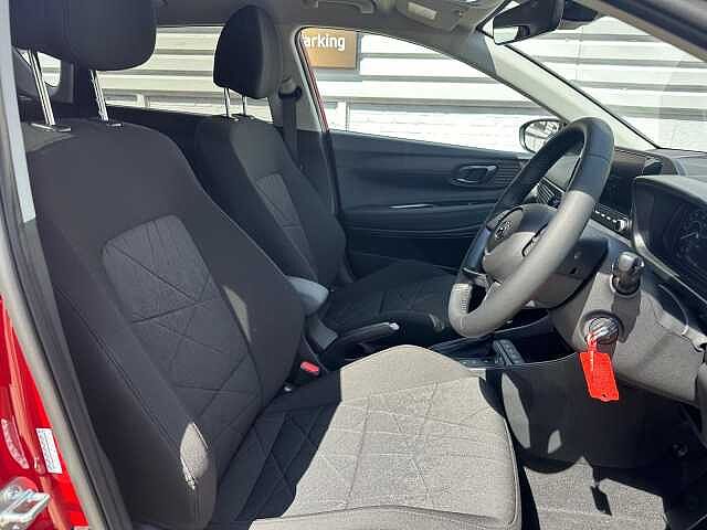 Hyundai BAYON 1.0 T-GDi (100ps) Premium 48 Volt MHEV DCT Red