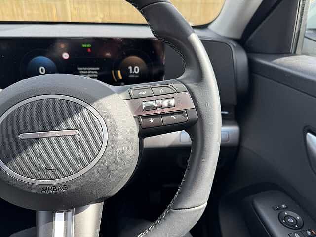 Hyundai KONA 1.0T 100 Advance 5dr Green