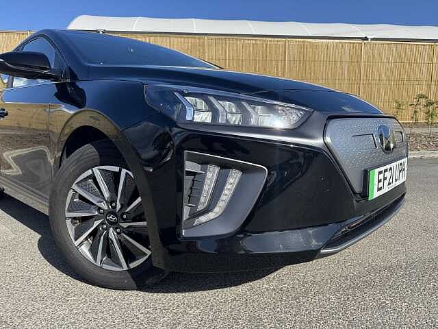 Hyundai IONIQ 100kW Premium 38kWh 5dr Auto