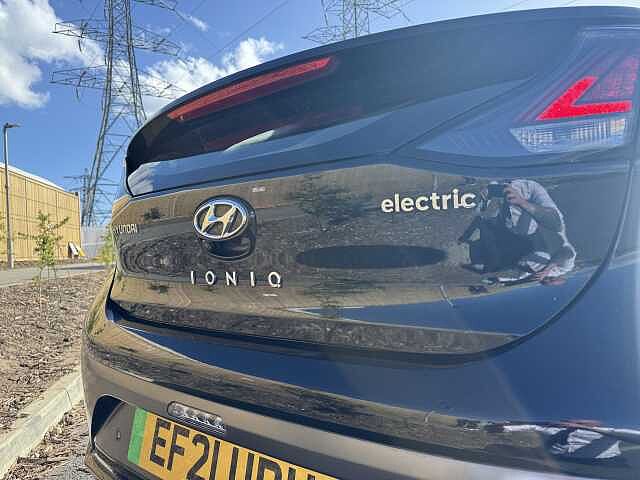 Hyundai IONIQ 100kW Premium 38kWh 5dr Auto