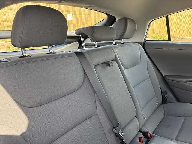 Hyundai IONIQ 100kW Premium 38kWh 5dr Auto