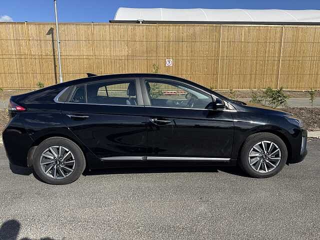 Hyundai IONIQ 100kW Premium 38kWh 5dr Auto