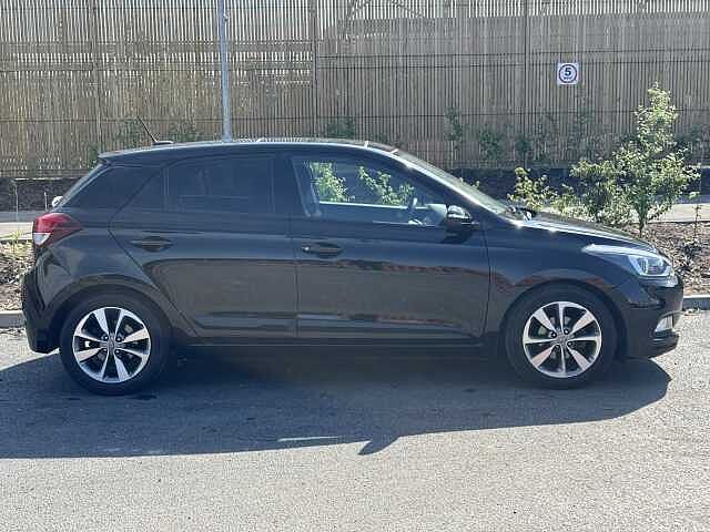 Hyundai i20 1.2 Premium SE Nav 5dr